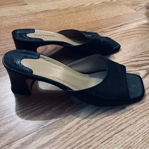Ann Taylor Black Slides Low Heel Size 8.5 M